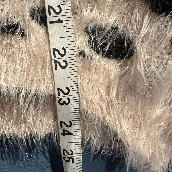 Anthropologie Raga Leopard Sweater Size Small Eyelash Cozy Warm Whimsygoth - Picture 5 of 6